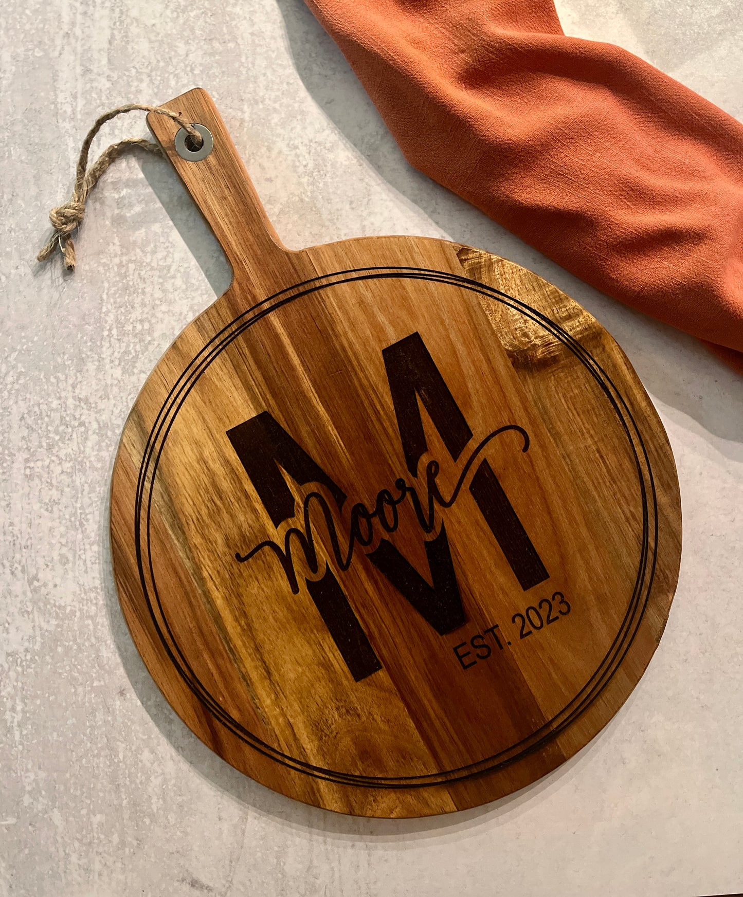 Personalized Round Cutting Board