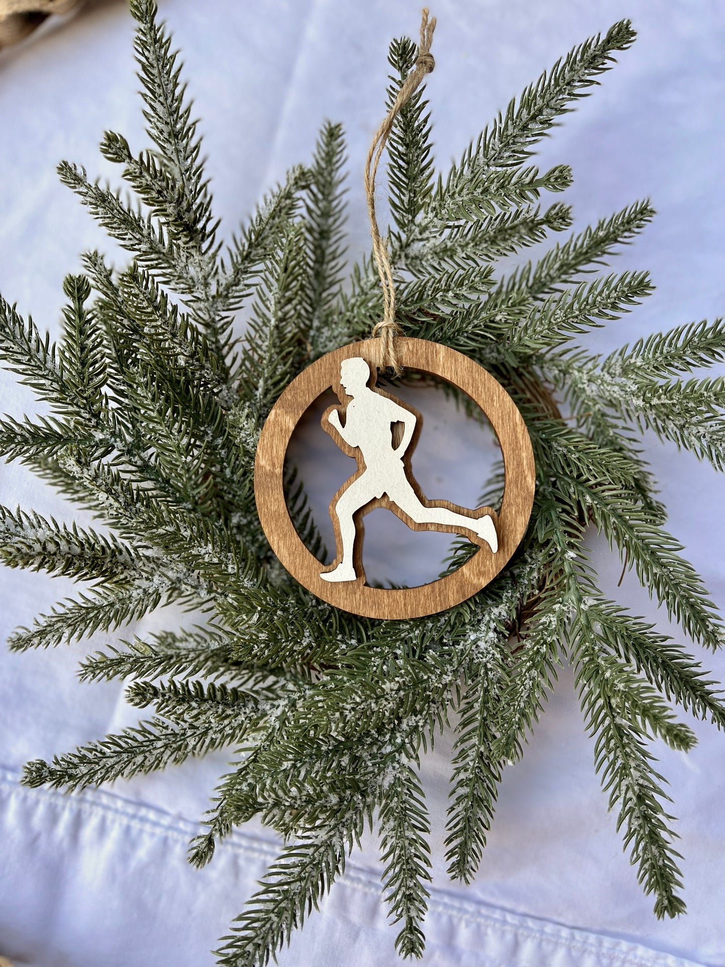 Ornament Running - Male