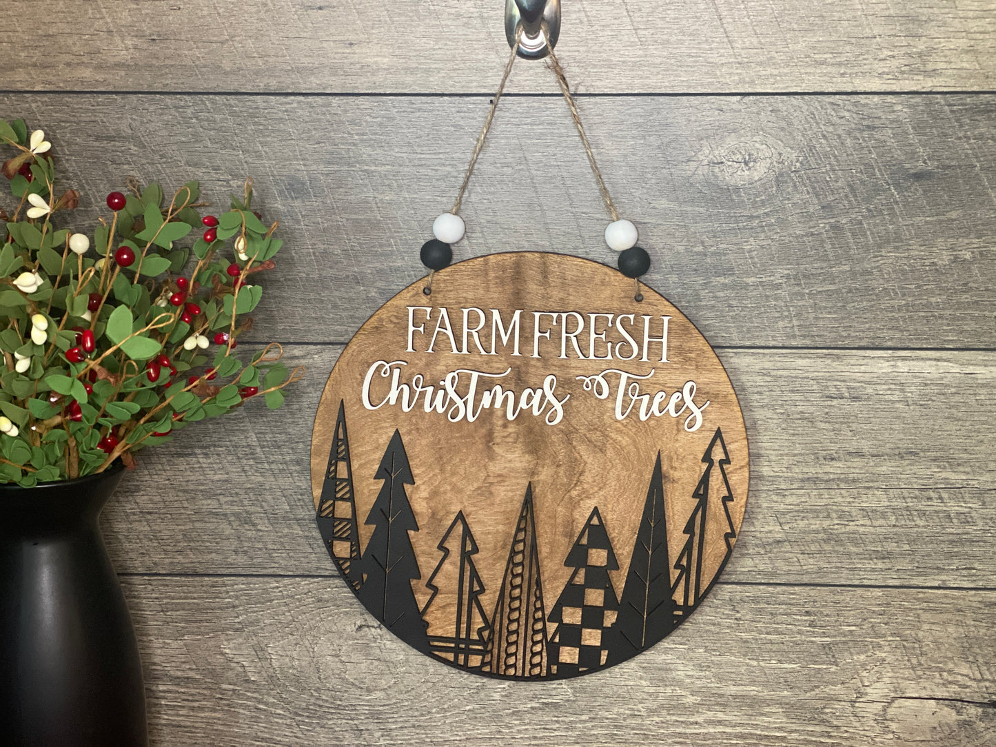 Fresh Christmas Trees Round Sign